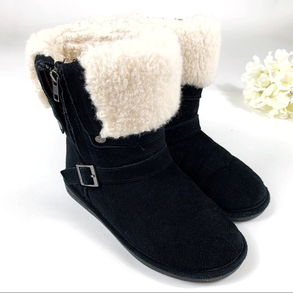 BearPaw Madison Black Winter Boots - Size 8